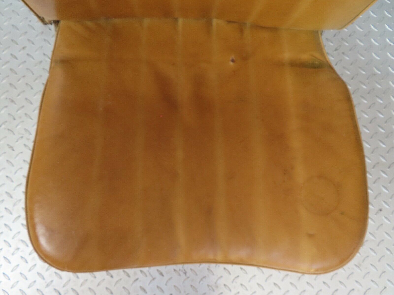 18761 Mercedes-Benz W120 W121 Ponton Front Right Seat Beige