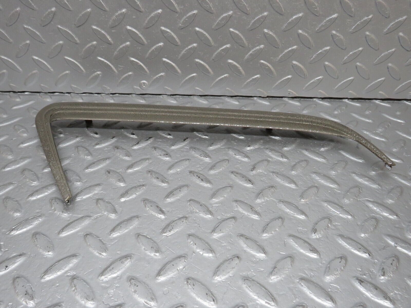 40224 Mercedes-Benz W110 230 C Pillar Chrome Trim Right Side 1116900489