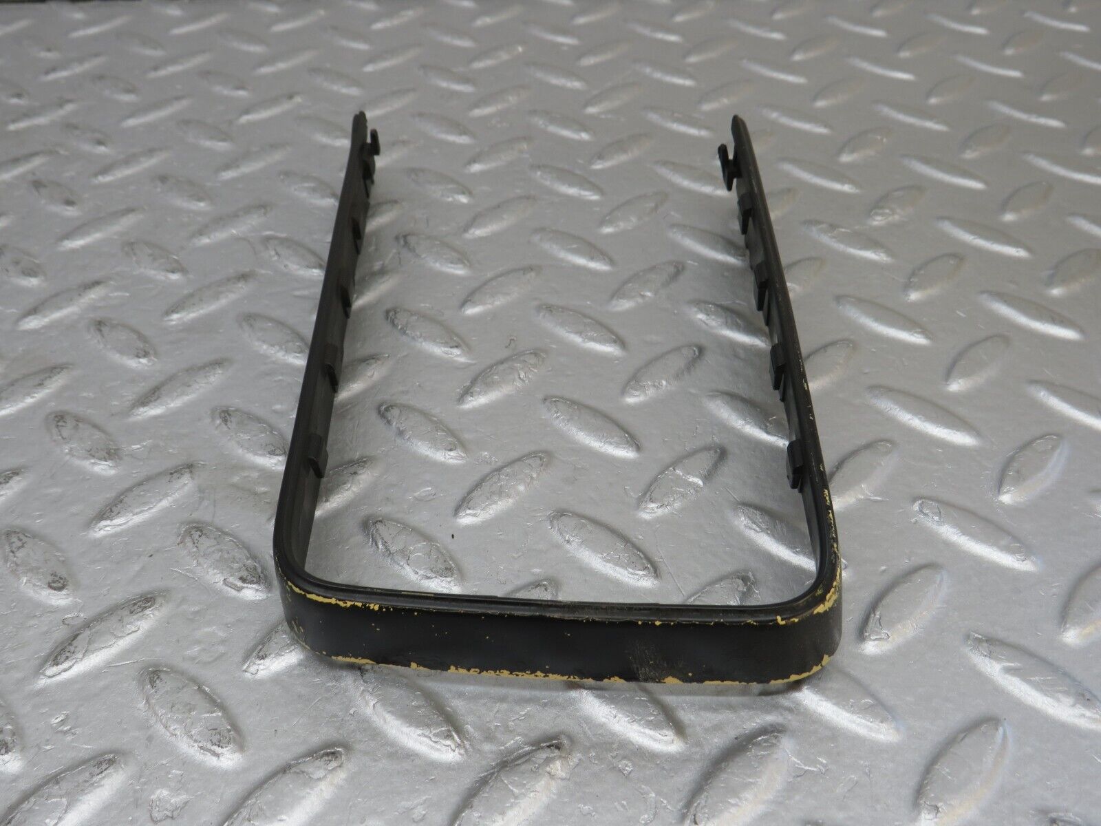 36735 Mercedes-Benz W201 190E 2.0L Wing Mirror Housing Frame Right Side 166122