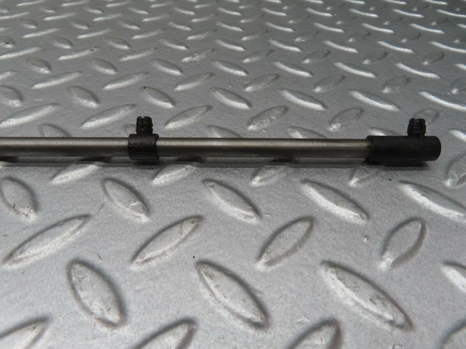 13354 Mercedes-Benz C107 350SLC Coupe Camshaft Oil Tube