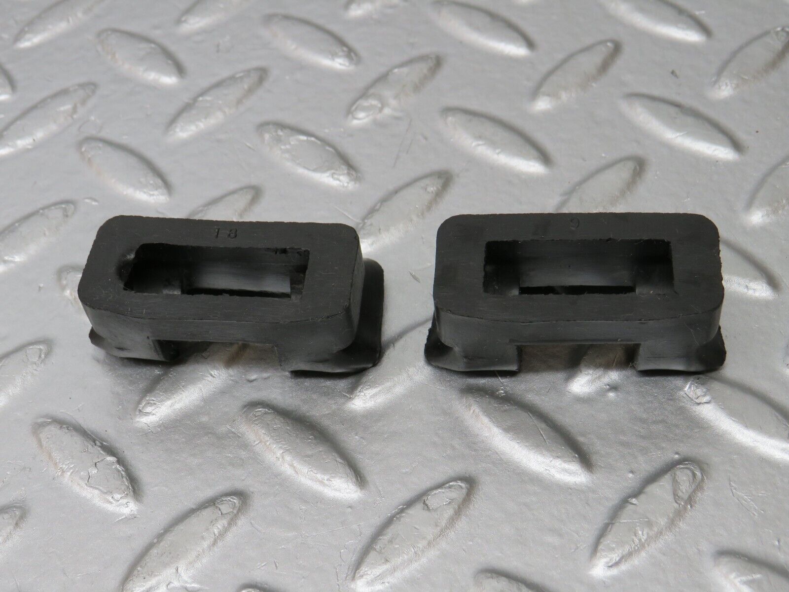 33619 Mercedes-Benz W201 190E 2.0L Door Check Strap Rubber Seal 2017270430