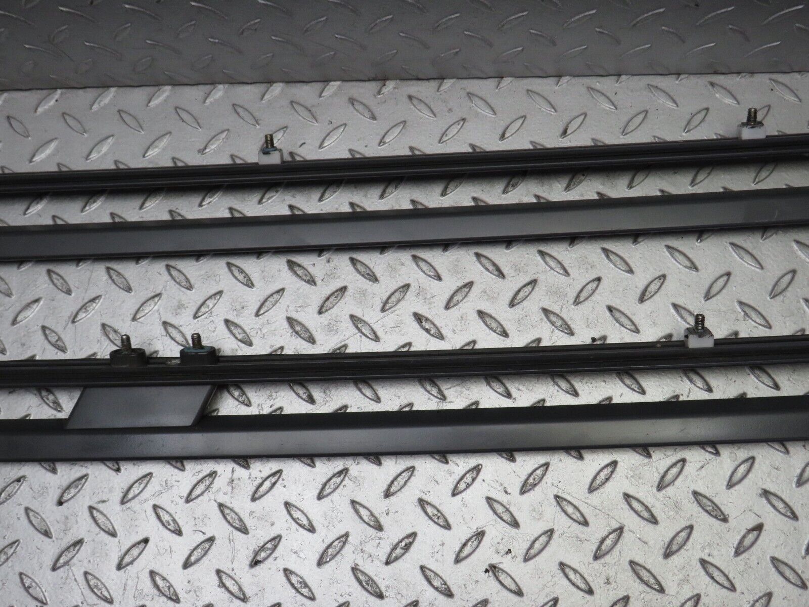 32584 Mercedes-Benz S124 300TE Wagon Roof Rack Rails Pair