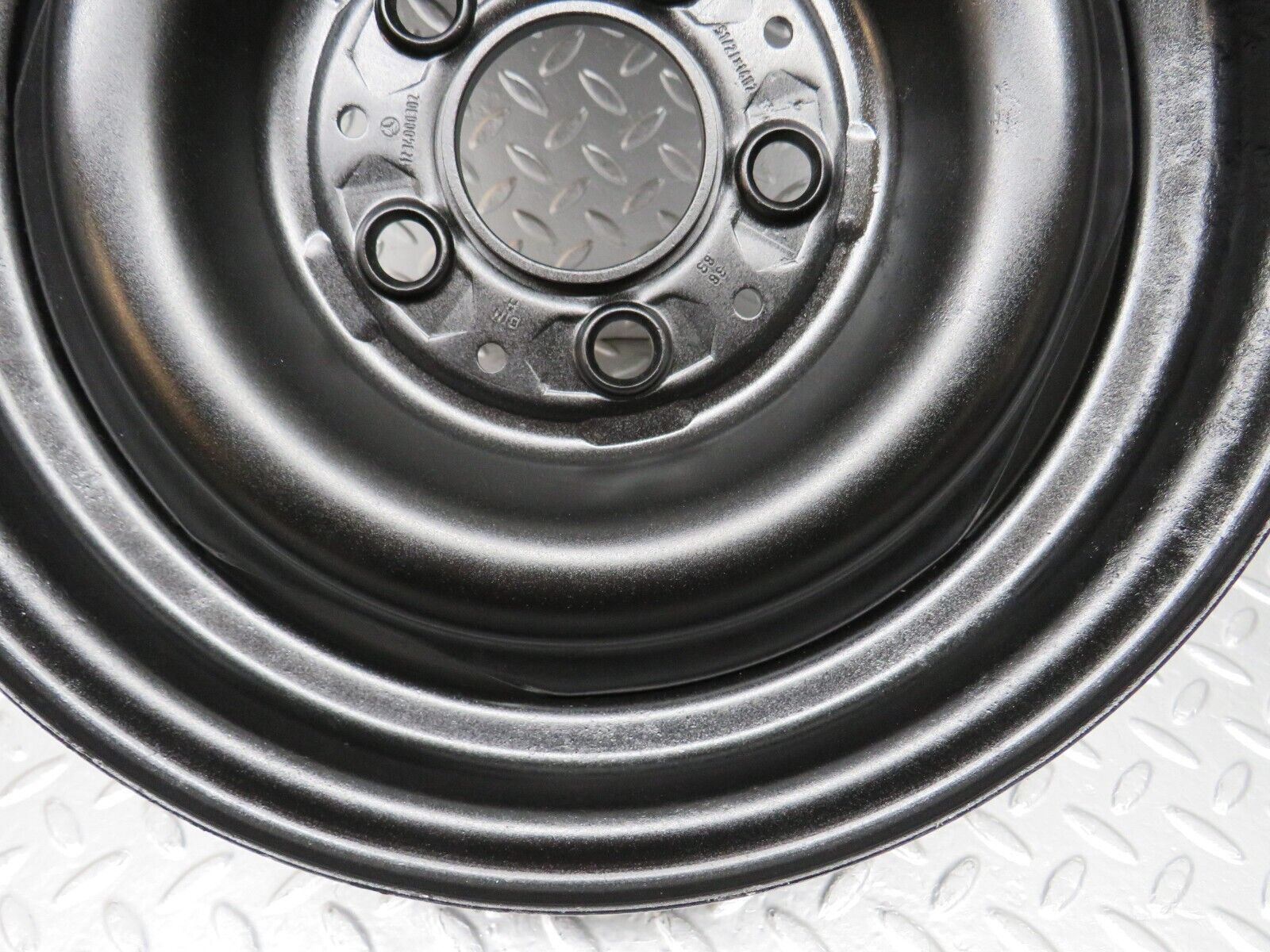 25482 Mercedes-Benz Steel Wheel 5.5Jx14H2 ET30 5x112 1234000302