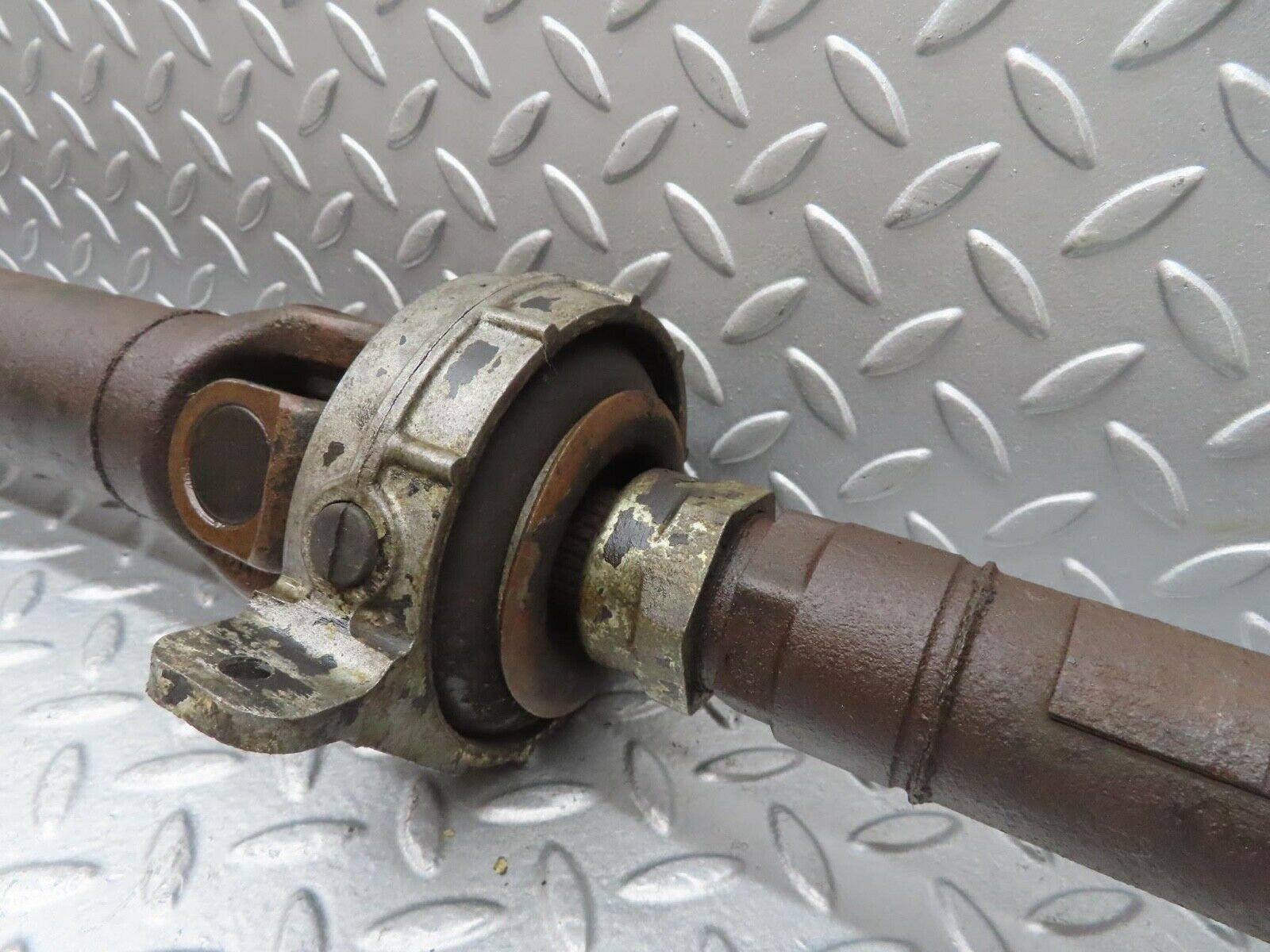 13262 Mercedes-Benz W111 220S Cardan Shaft Prop Shaft 1104130429