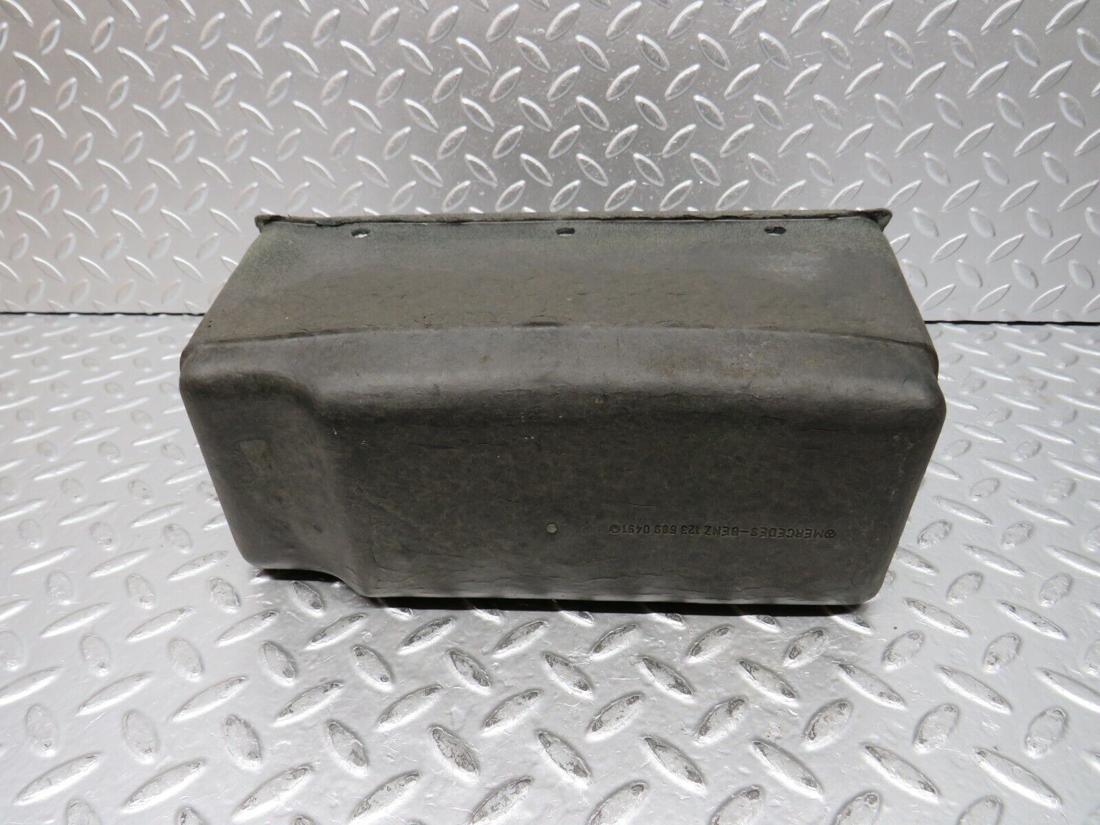 31953 Mercedes-Benz W123 230E Glove Box 1236890491