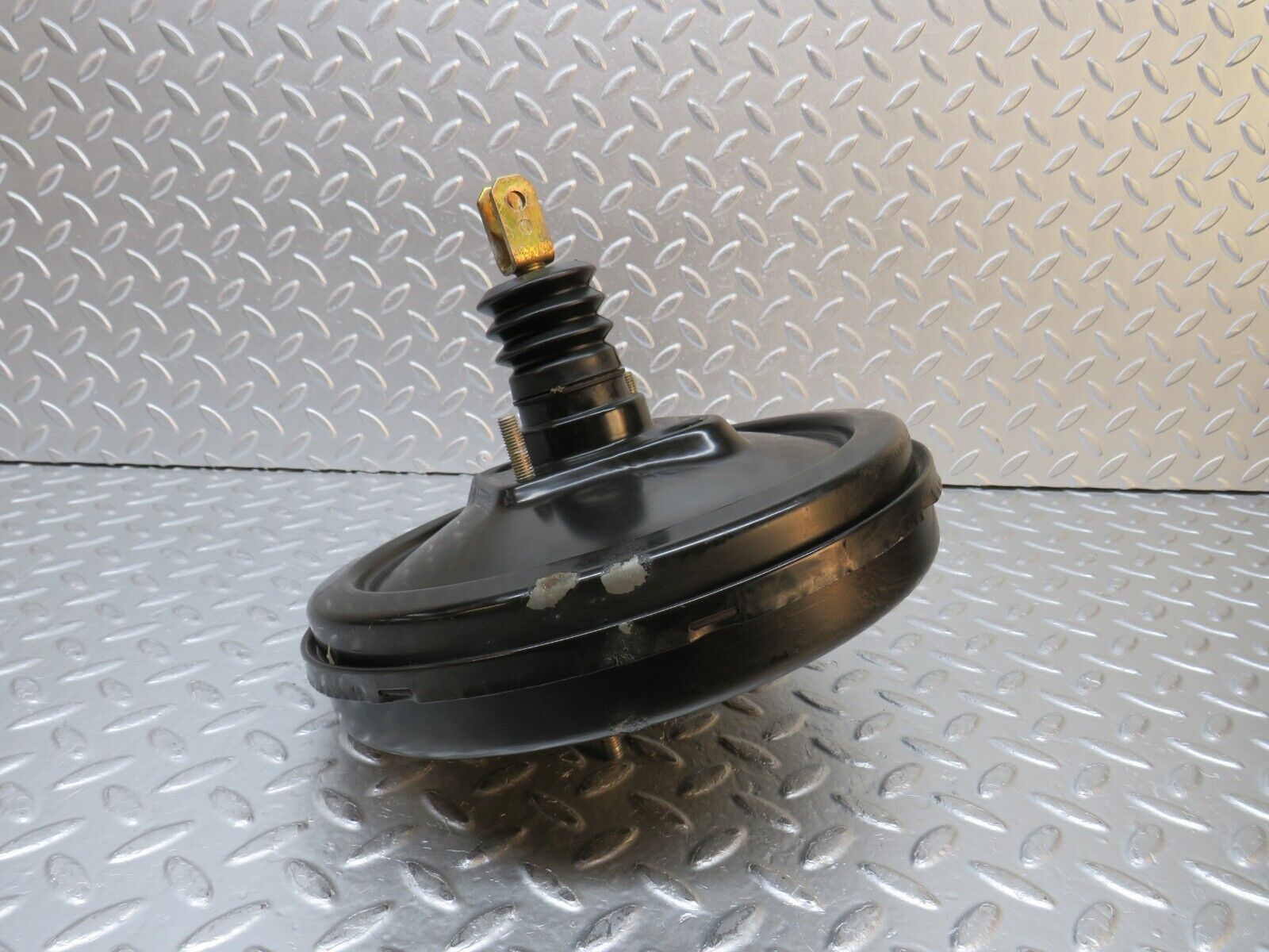 31347 Mercedes-Benz S124 220TE Wagon Brake Booster Lucas 0044301630