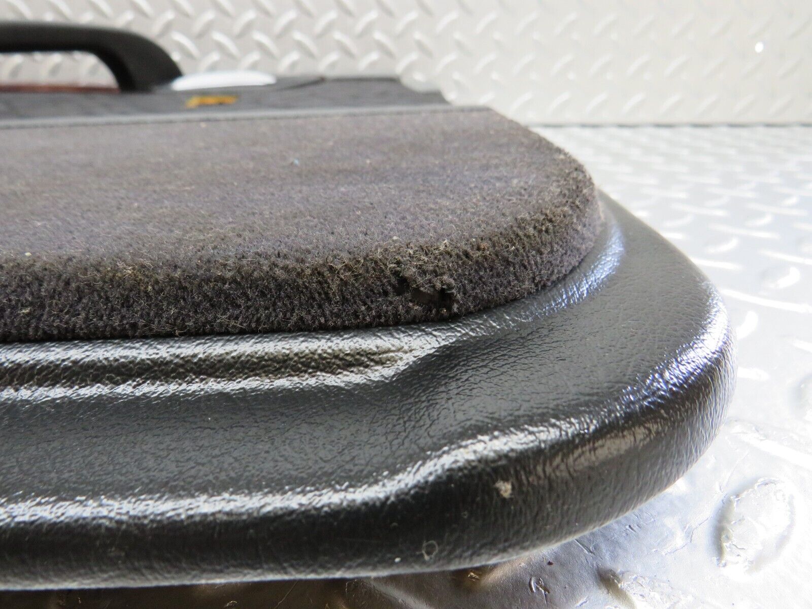 33356 Mercedes-Benz W202 C180 Rear Left Door Card 2027303770