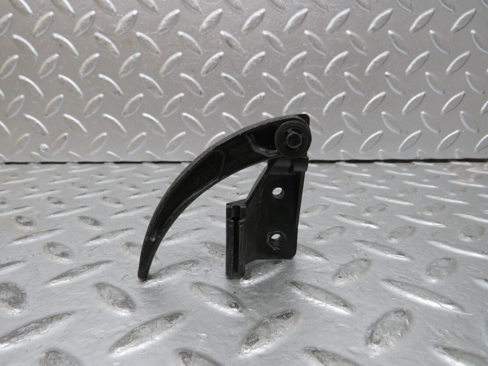 28592 Mercedes-Benz W123 230E Hood Opener Bonnet Opener Release