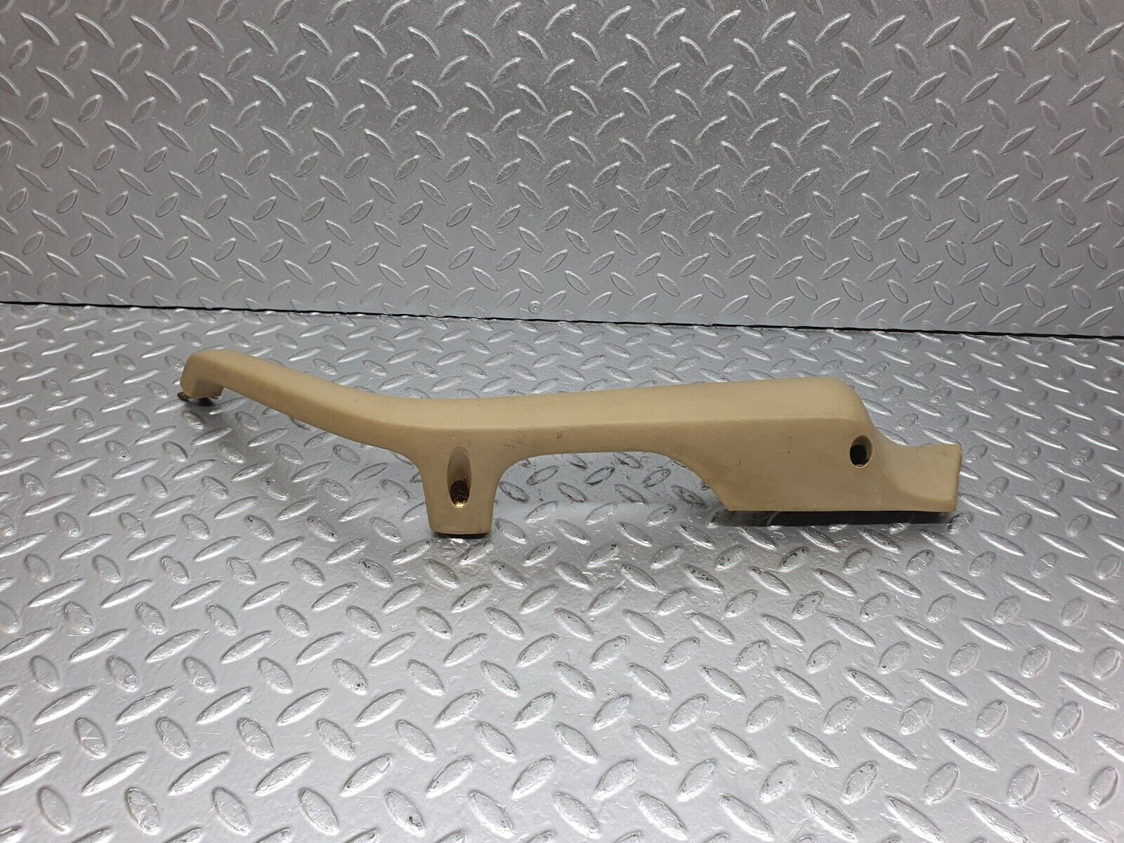 40931 Mercedes-Benz W126 300SE Rear Left Interior Door Handle Beige 1269701101