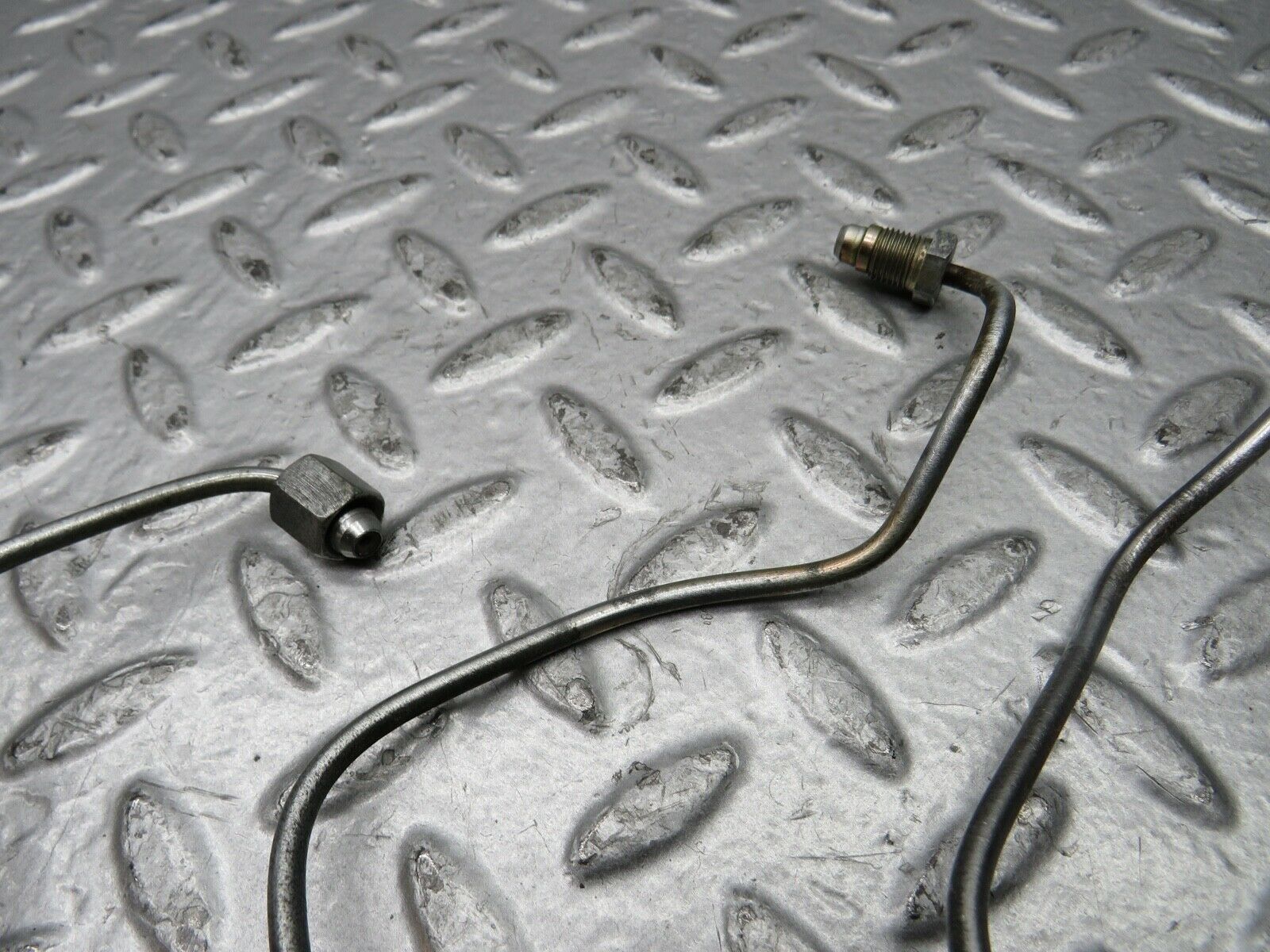 21792 Mercedes-Benz W126 300SE Fuel Line Hose Set