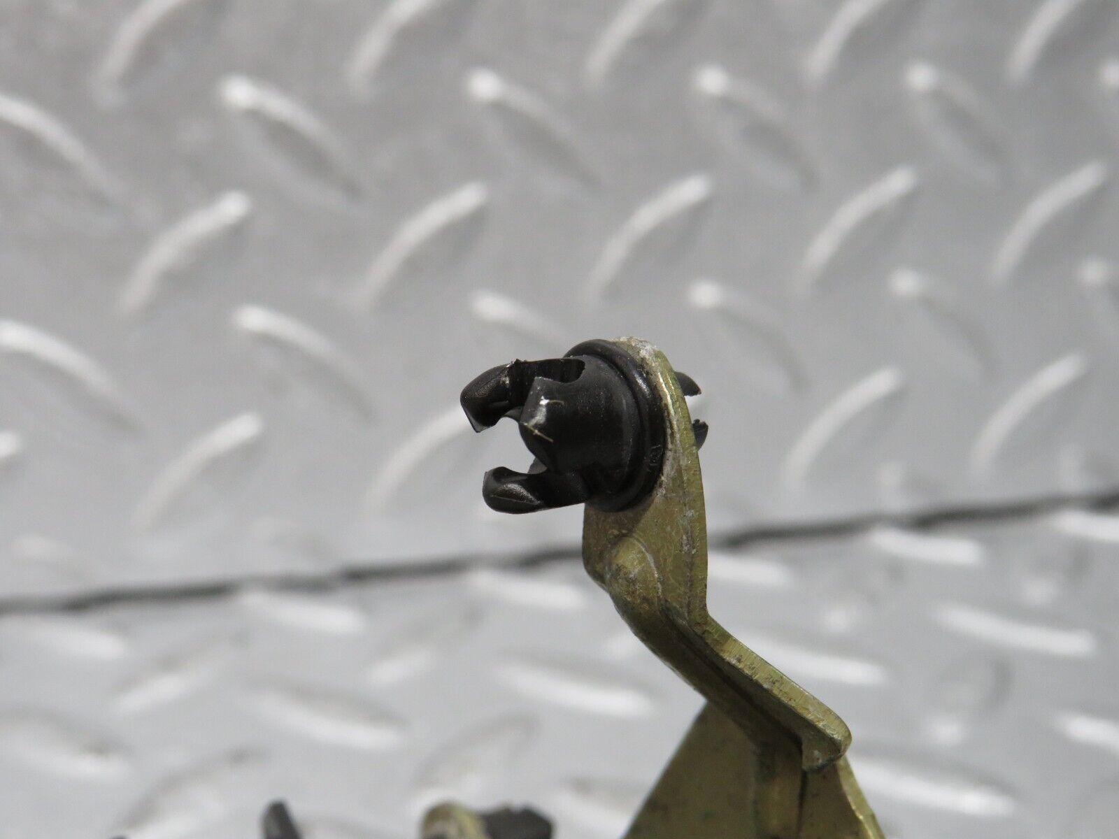 39464 Mercedes-Benz R129 320SL Coupe Right Door Lock Mechanism 1298212651