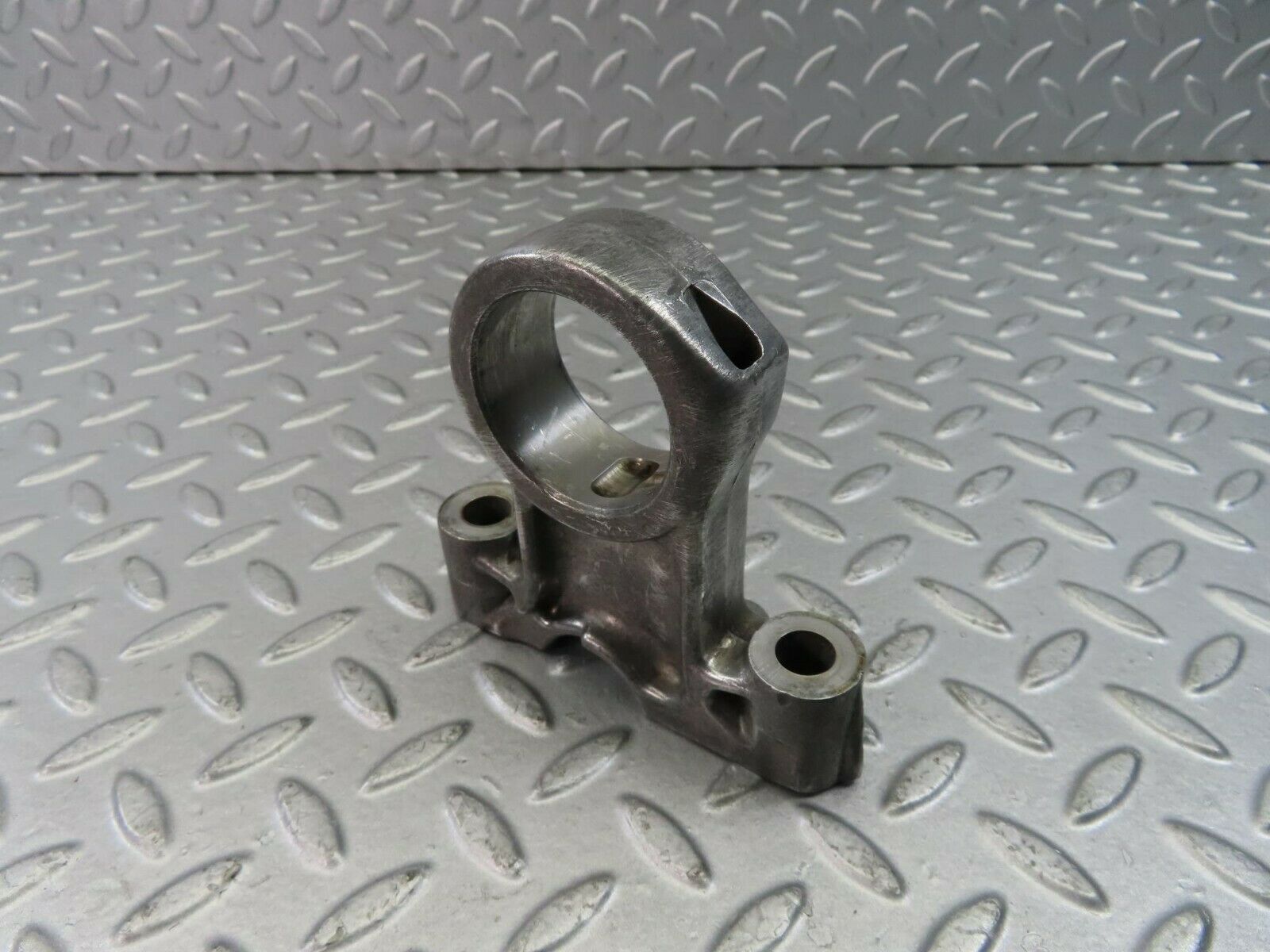 9008 Mercedes-Benz W108 Camshaft Tower Bearing 1140510016