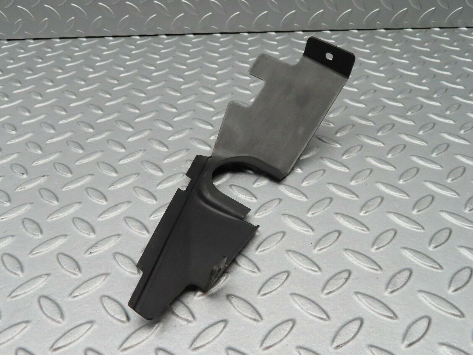 5328 Mercedes-Benz W124 230E Cover Between Lighting Unit And Frame 1246282007