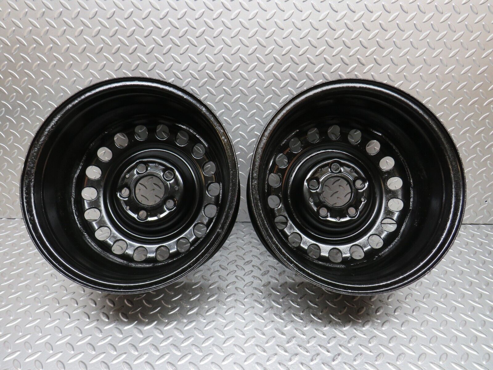 31918 Mercedes-Benz Steel Wheel Set 6.5Jx15H2 ET49 5x112 1244001002