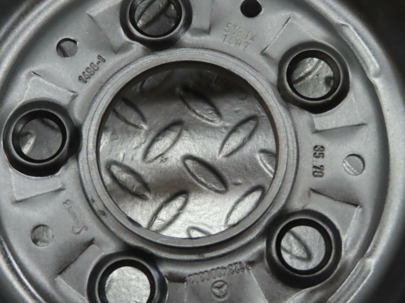 18028 Mercedes-Benz Steel Wheel 5.5Jx14H2 ET30 1234000302