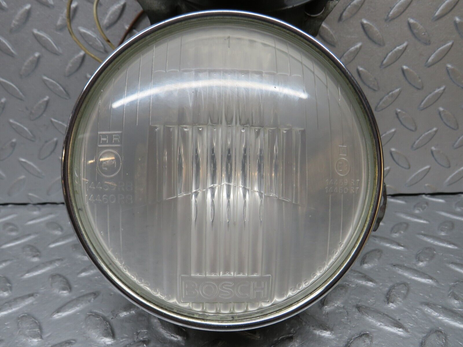 37581 Mercedes-Benz W109 300SEL Front Headlight Bosch Left/Right 1300508003 7077R8 1305601134 1305602059