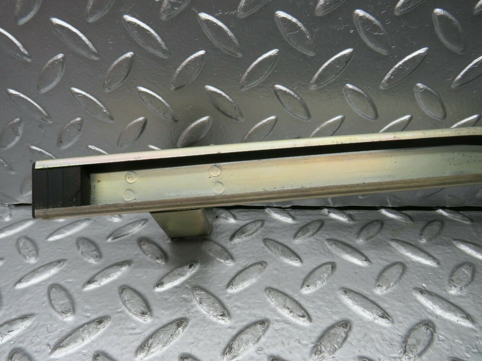 22898 Mercedes-Benz C107 450SLC Coupe Rear Right Window Channel