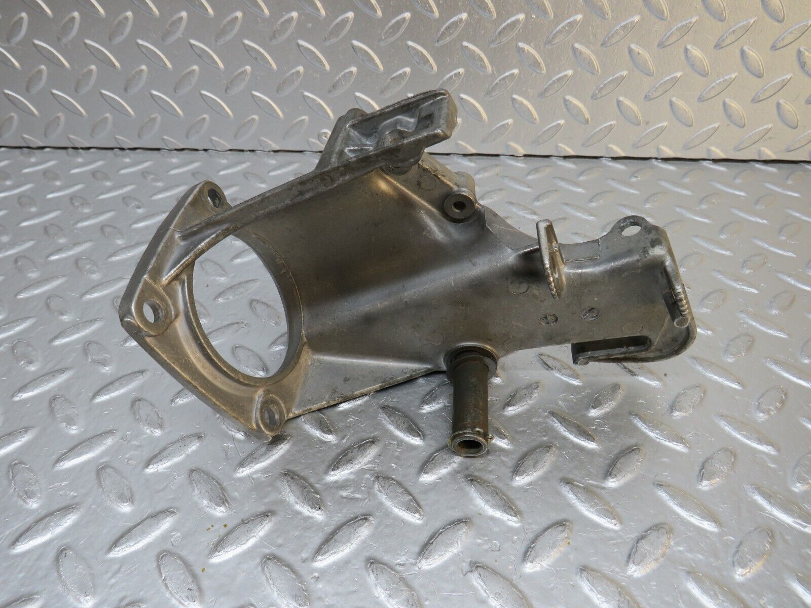 32243 Mercedes-Benz W123 230E Brake Pedal Bracket 1232900219