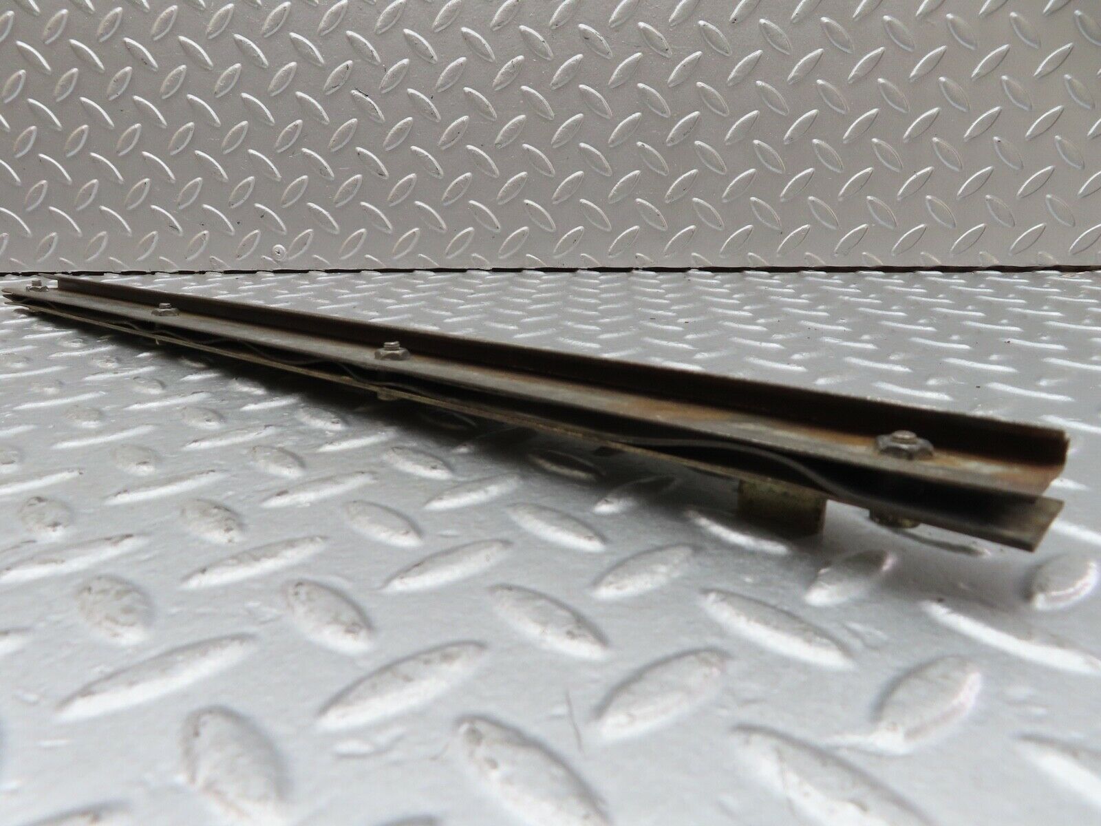 18360 Mercedes-Benz W111 220SE Coupe Right Door Window Bottom Rail