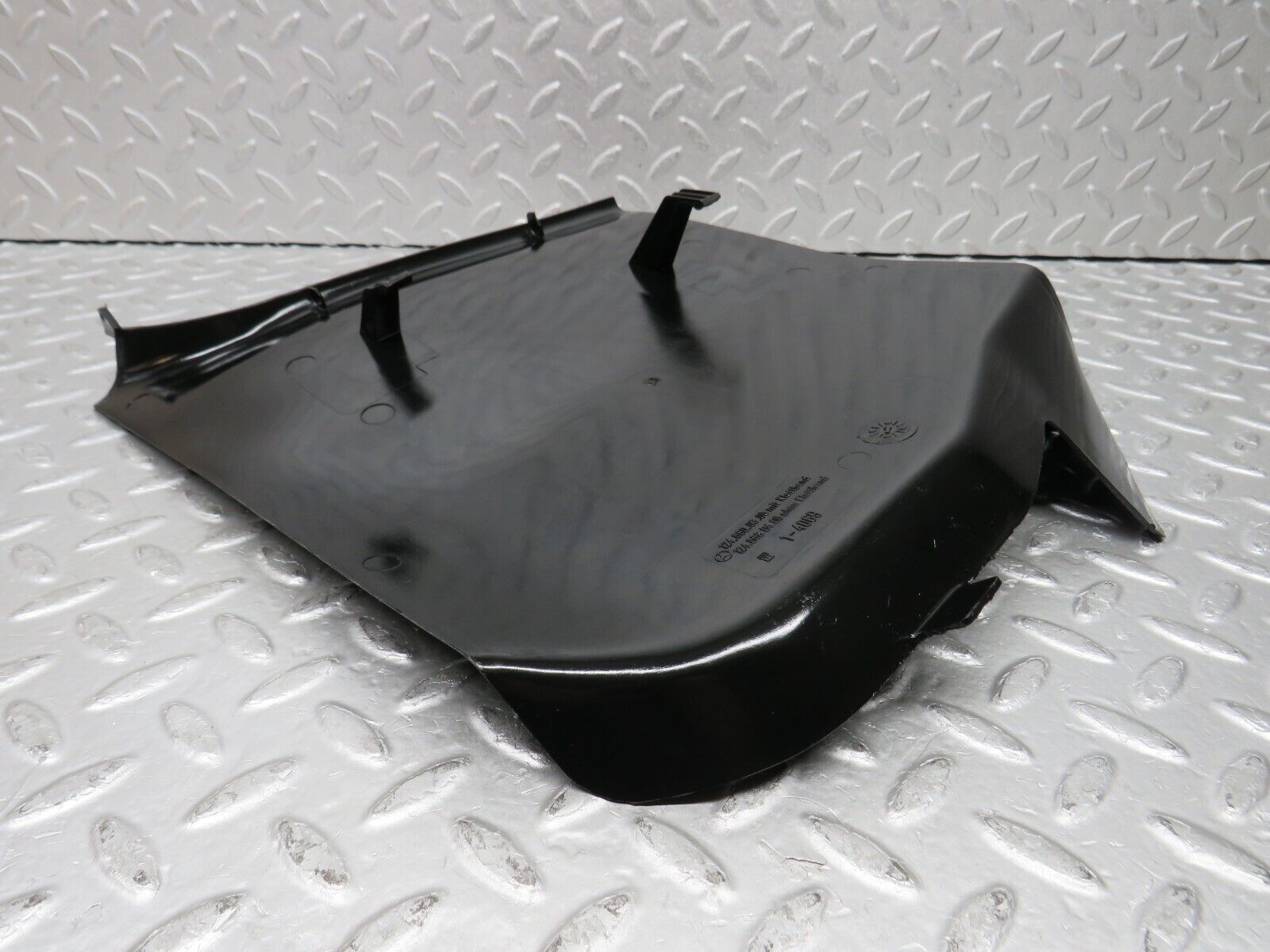 37850 Mercedes-Benz A124 320E Cabriolet Kick Panel Right Black 1246800306 1246880406