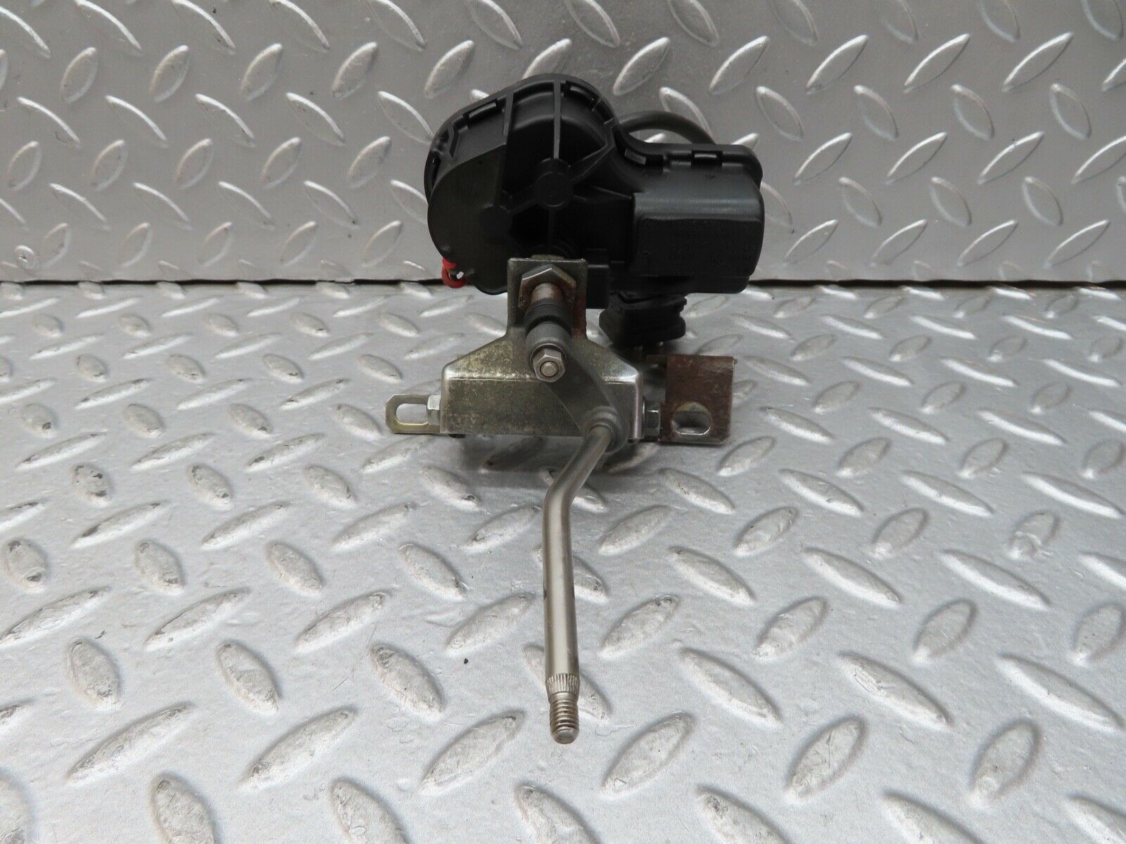 17454 Mercedes-Benz R129 300SL Coupe Headlight Wiper Motor Left Side