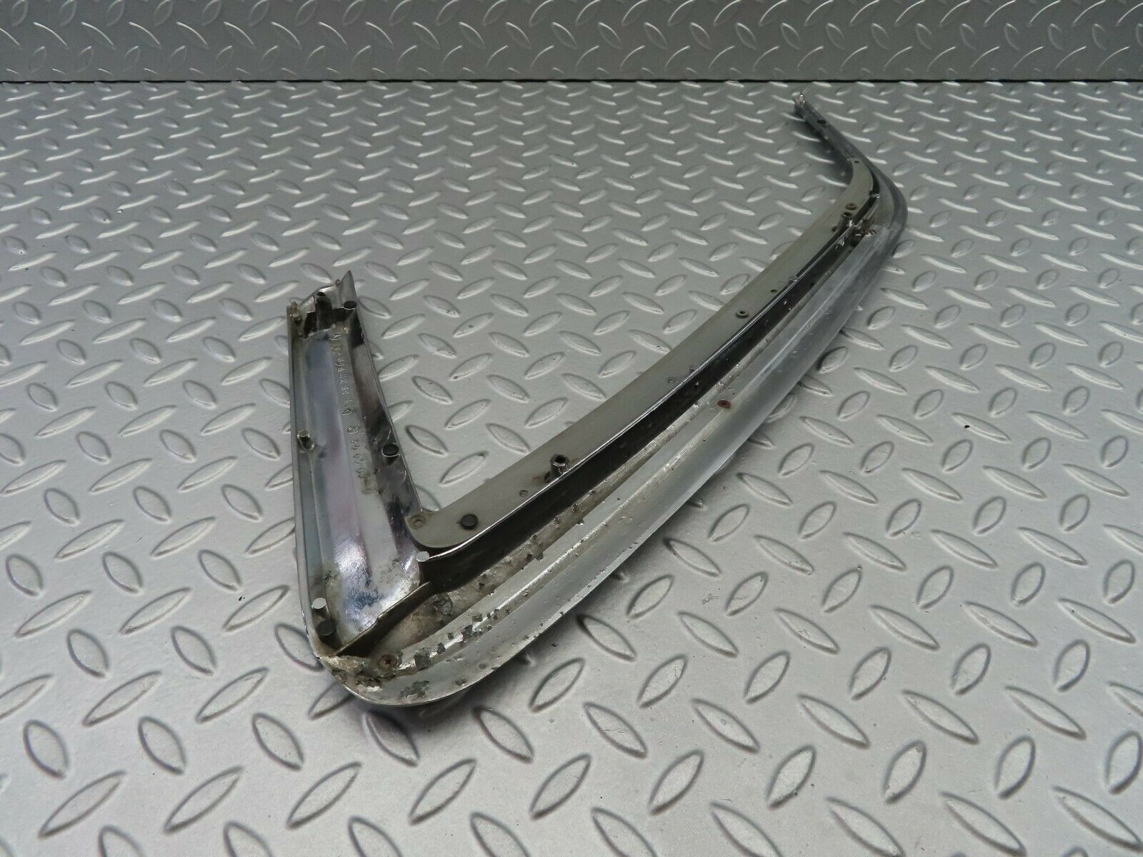 6897 Mercedes-Benz C107 350SLC Coupe Rear Right Window Triangle Trim 1076980289