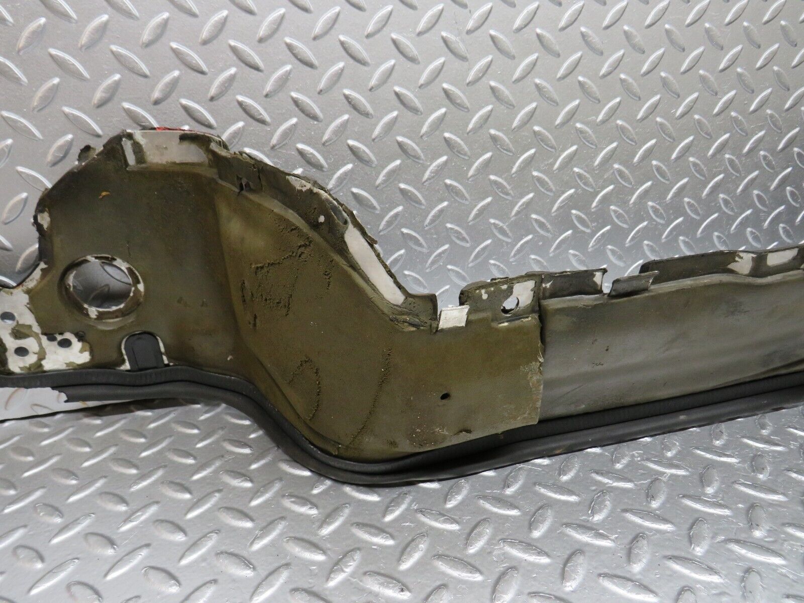 34387 Mercedes-Benz C126 380SEC Coupe Firewall