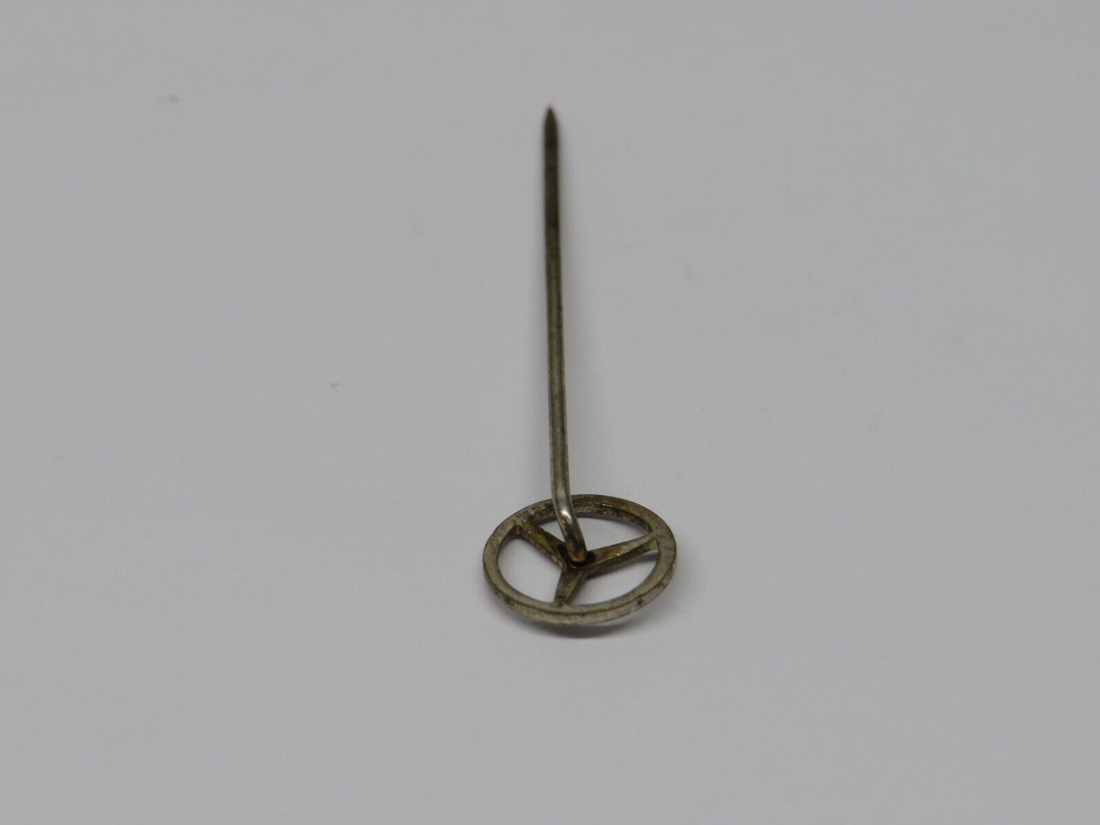 37496 Mercedes-Benz Vintage Lapel Pin Badge