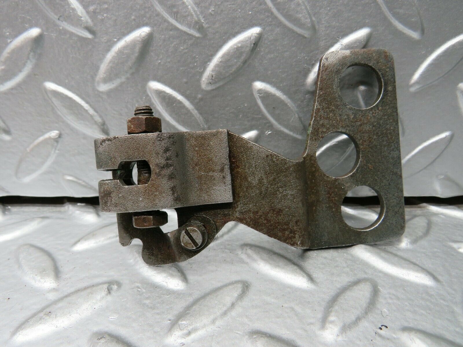 22904 Mercedes-Benz C107 450SLC Coupe Gearbox Linkage