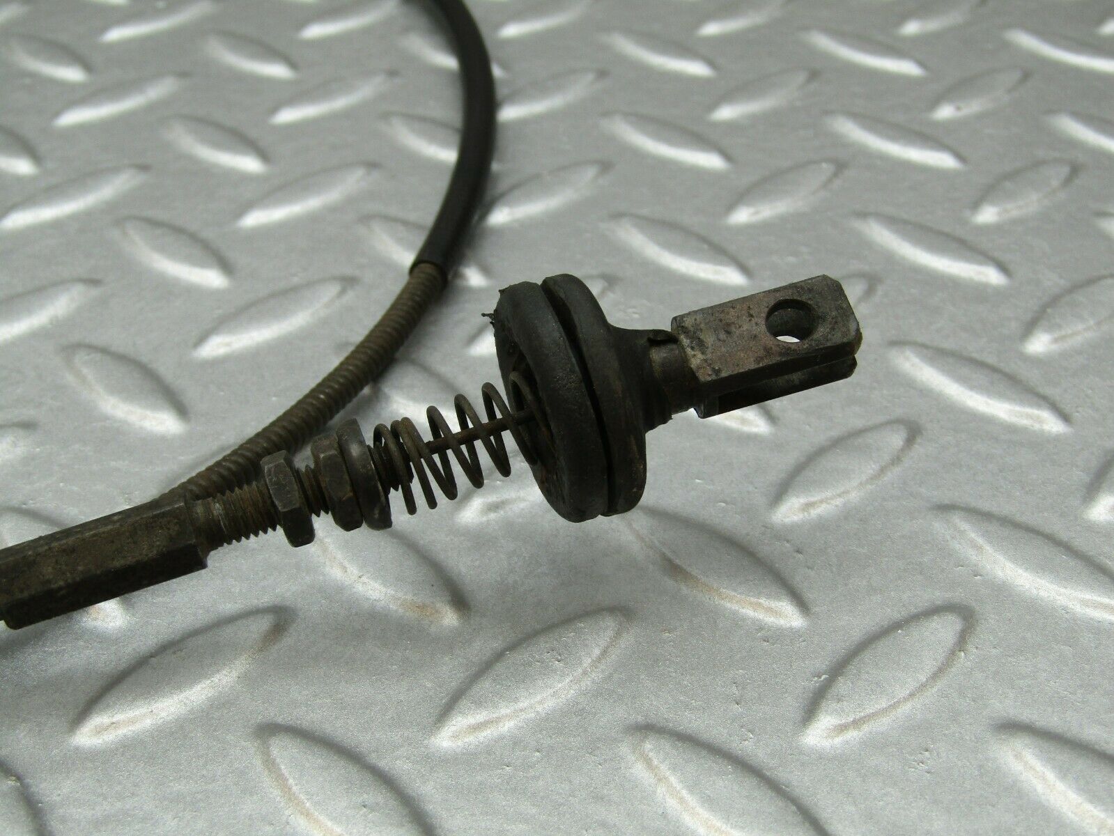 3330 Mercedes-Benz W105 PONTON Bonnet Release Cable