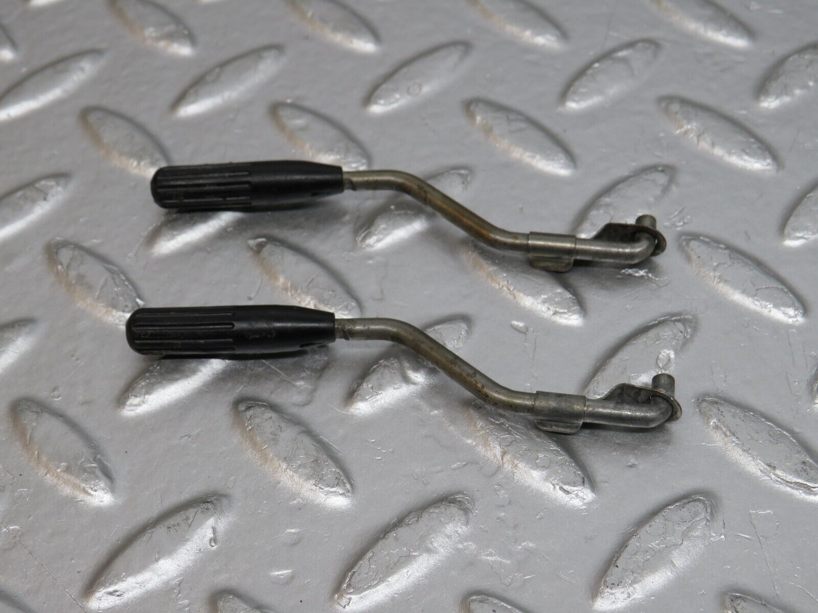 32294 Mercedes-Benz W123 230E Front Door Lock Knob Pair