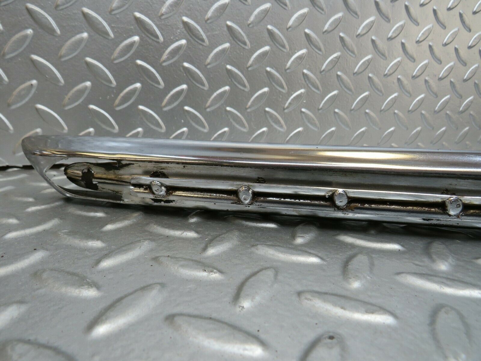 23244 Mercedes-Benz W116 350SE Rear Left Upper Bumper Corner