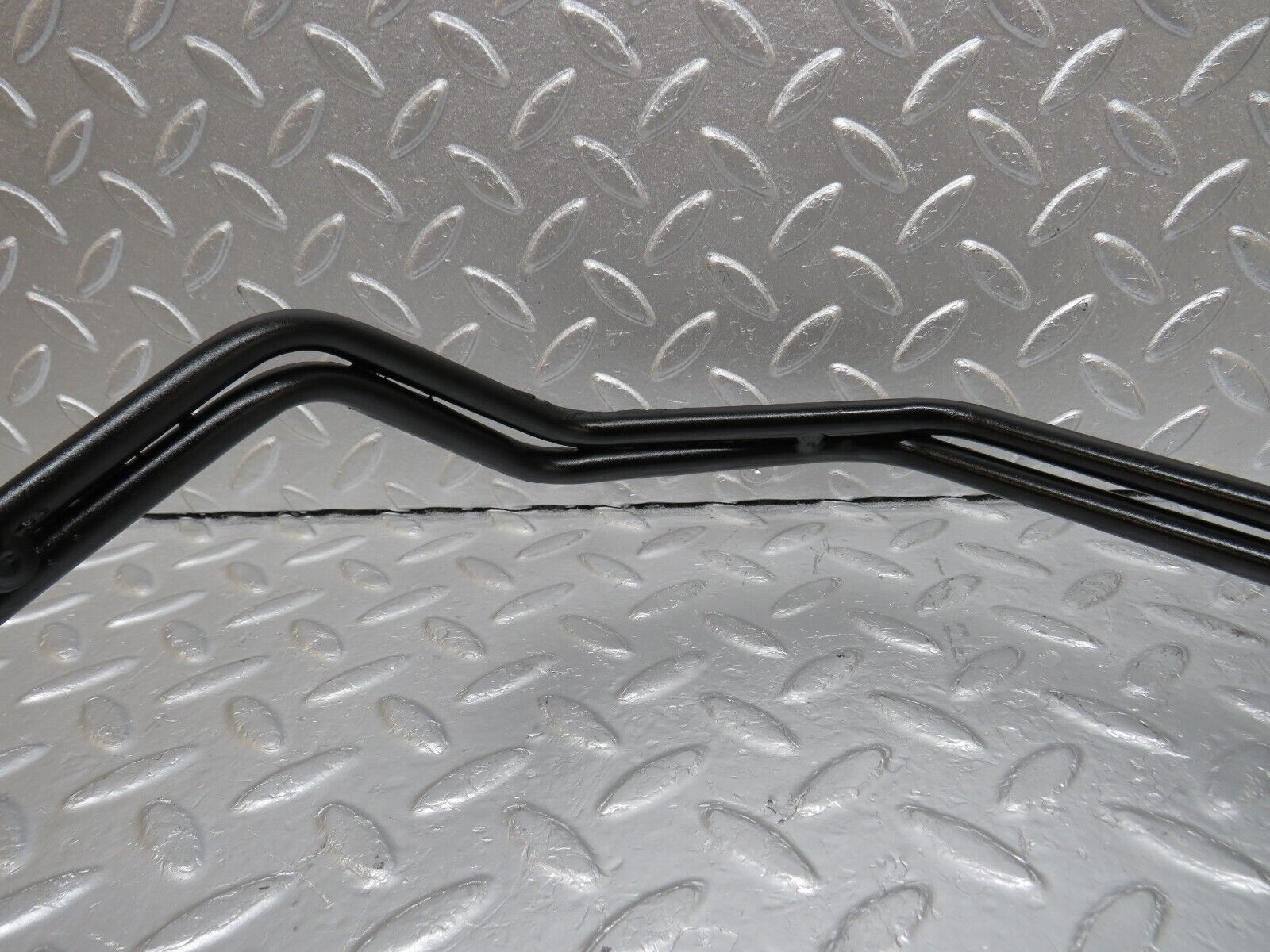 34649 Mercedes-Benz C126 380SEC Coupe Engine Oil Cooling Pipe