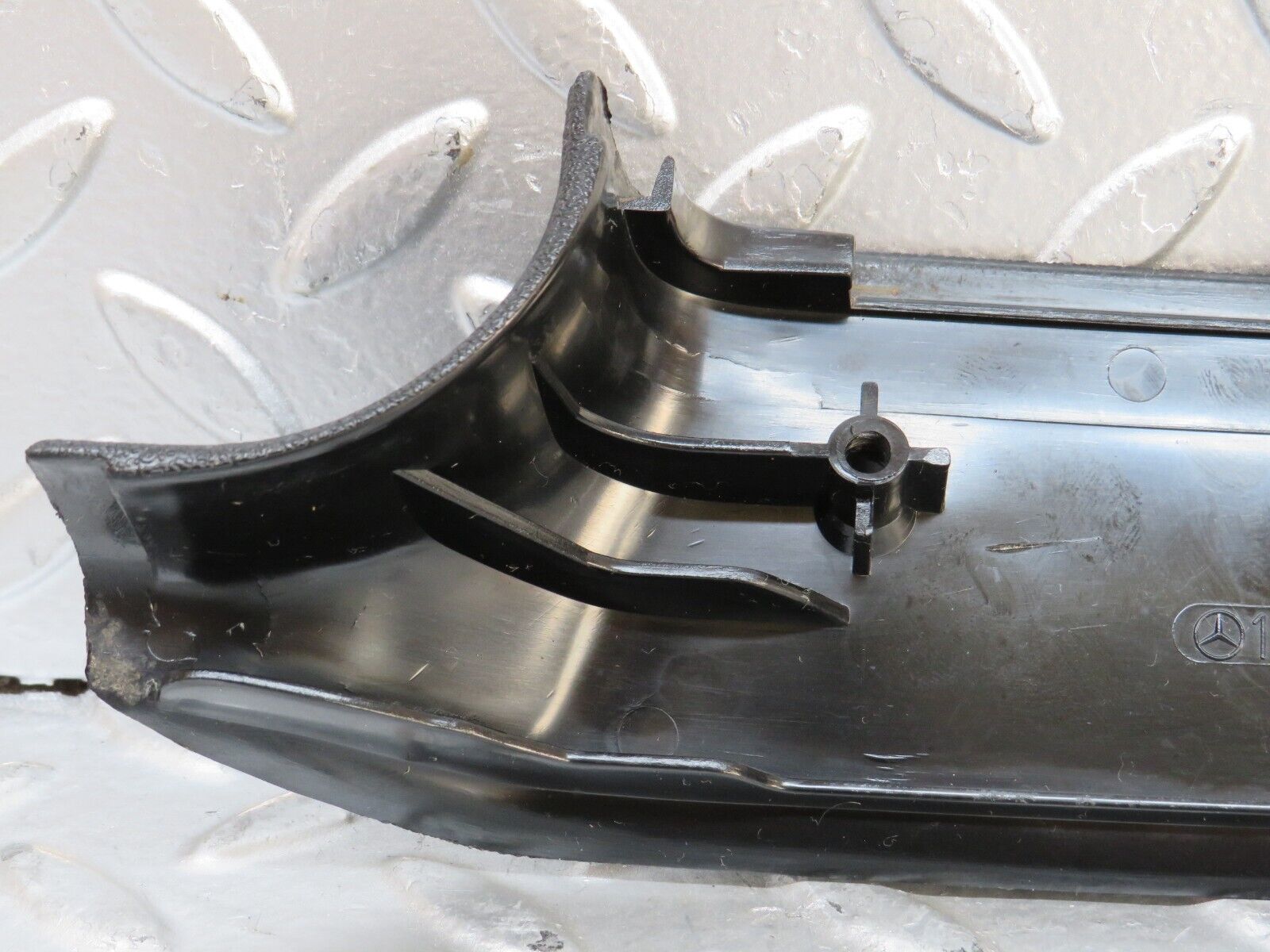 28267 Mercedes-Benz S123 240D Wagon B Pillar Bottom Cover Right 1236922222