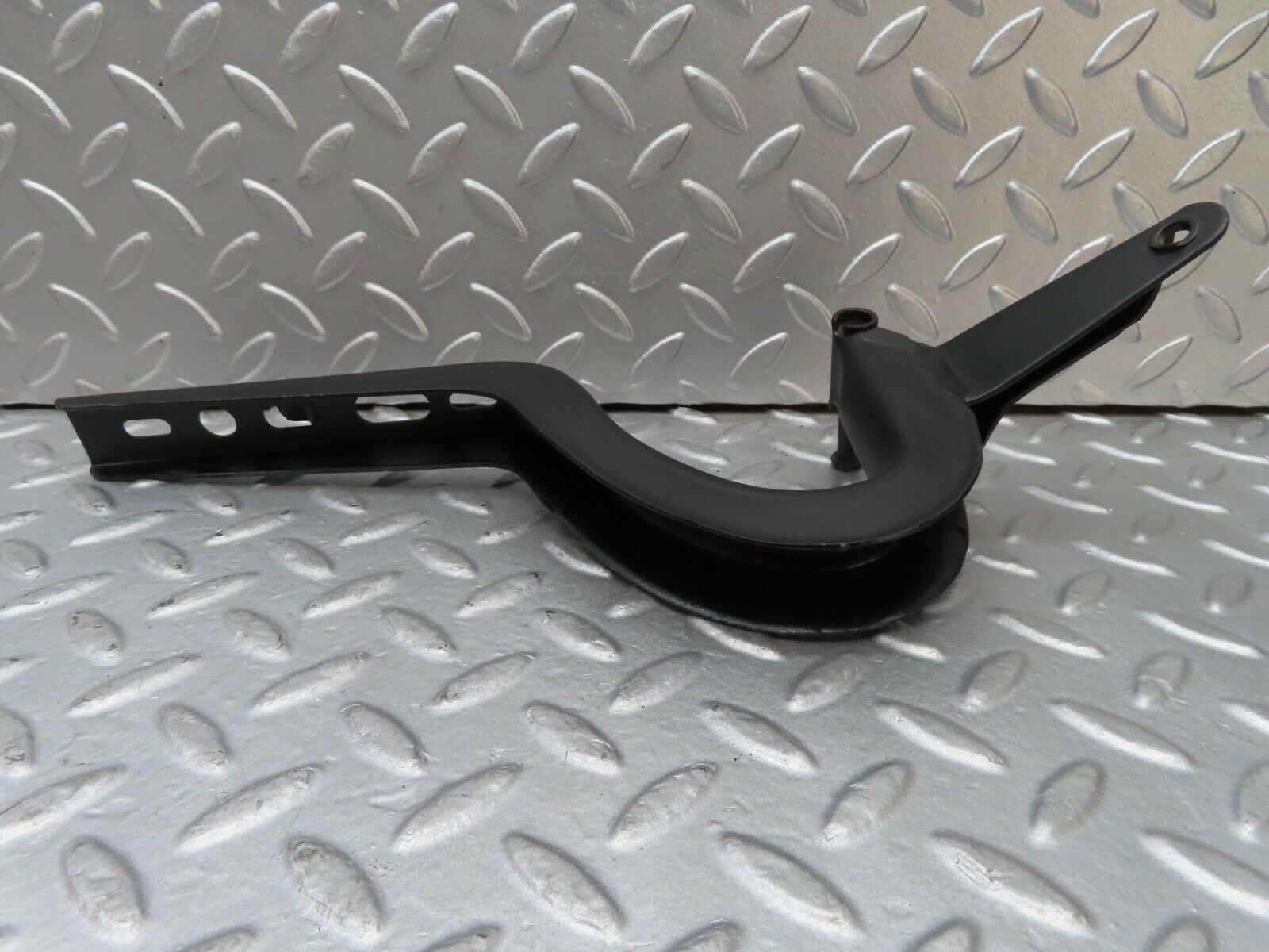 16921 Mercedes-Benz C123 280CE Coupe Trunk Lid Hinge Right Side 1237500287