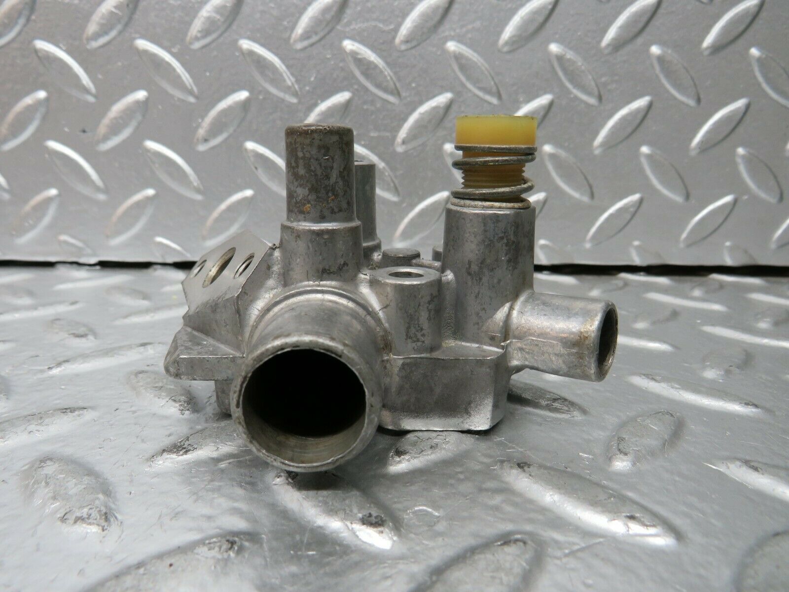 23283 Mercedes-Benz W116 350SE Auxiliary Air Valve 1160940712