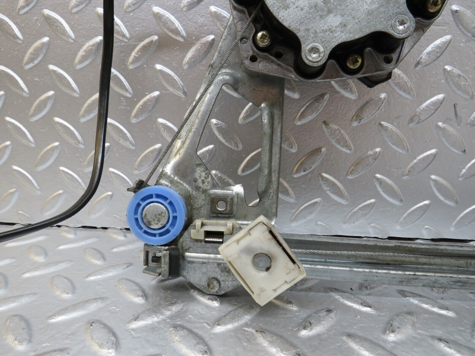 25803 Mercedes-Benz W124 280E Rear Left Power Window Regulator With Motor