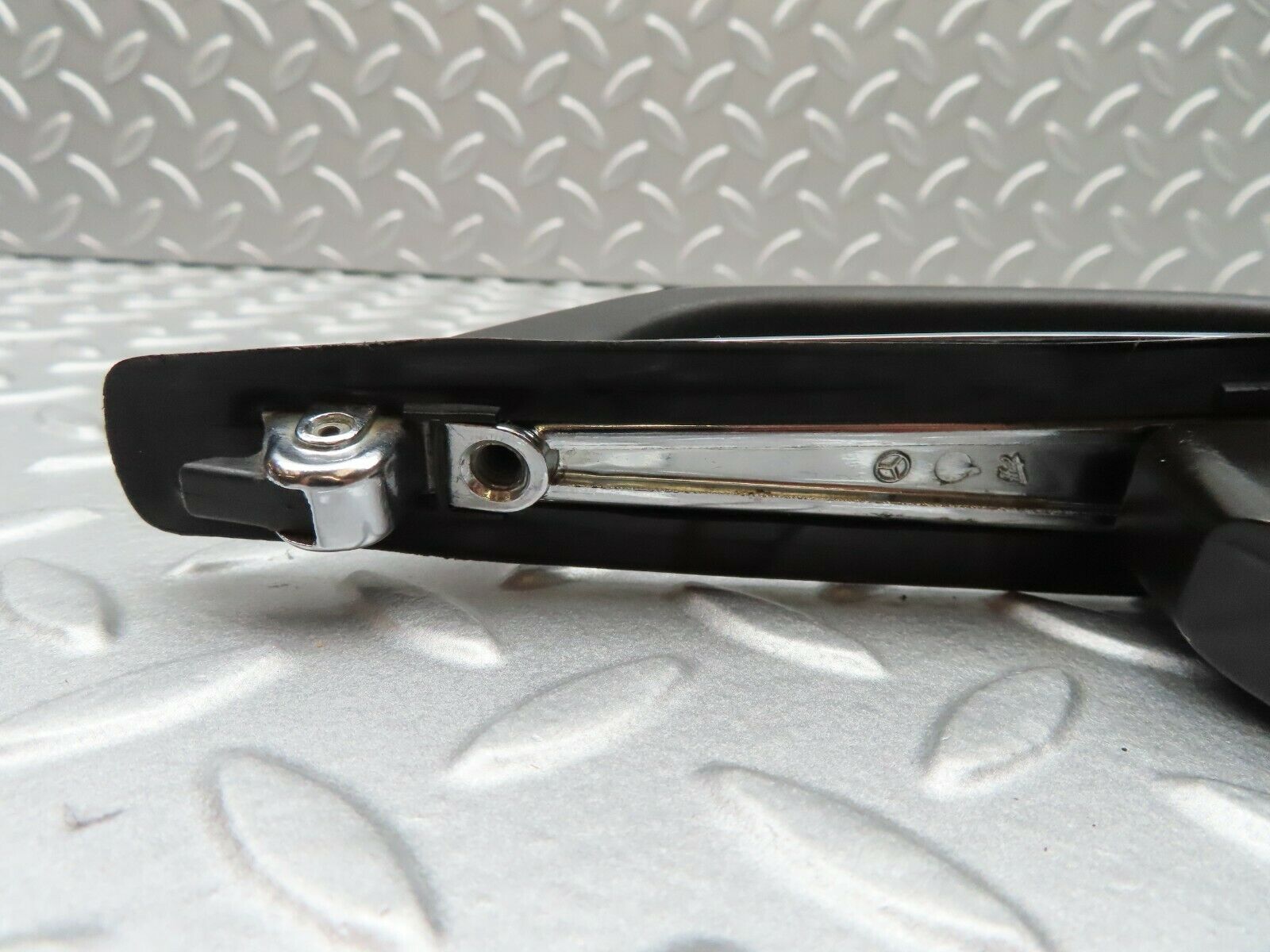 4518 Mercedes-Benz W123 230E Exterior Door Handle Front Left