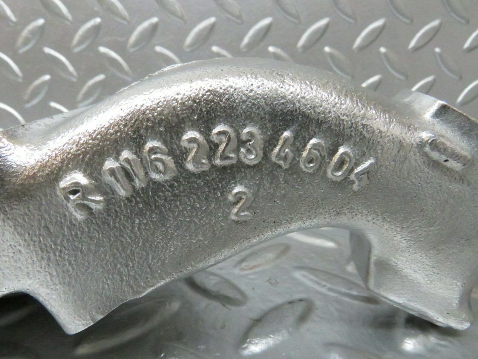 23895 Mercedes-Benz C107 450SLC Engine Mount Bracket Left Side 1162234604