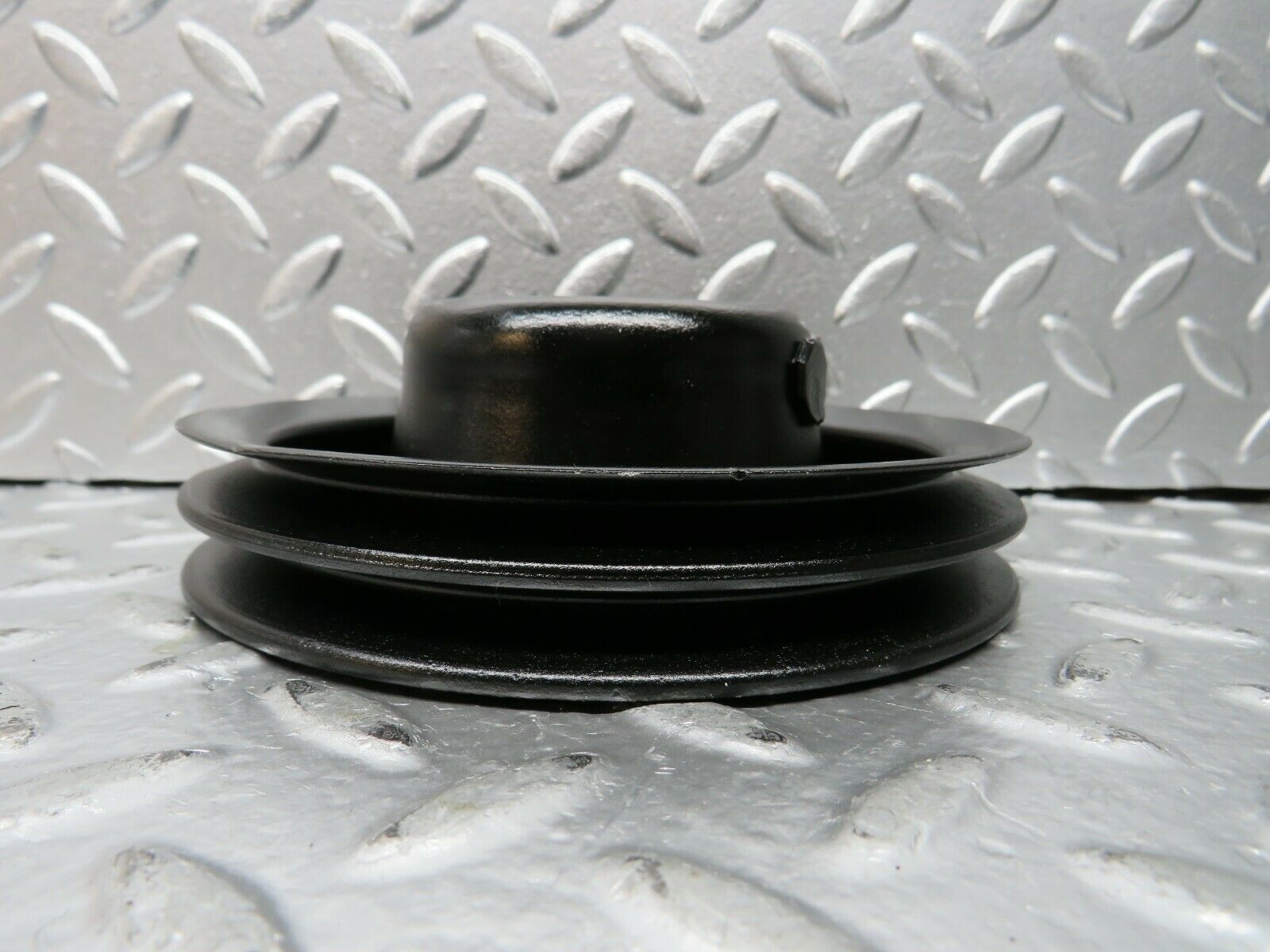 23312 Mercedes-Benz W116 350SE Water Pump Pulley