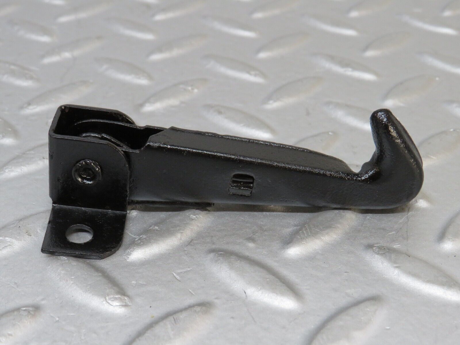35938 Mercedes-Benz W108 Bonnet Safety Latch