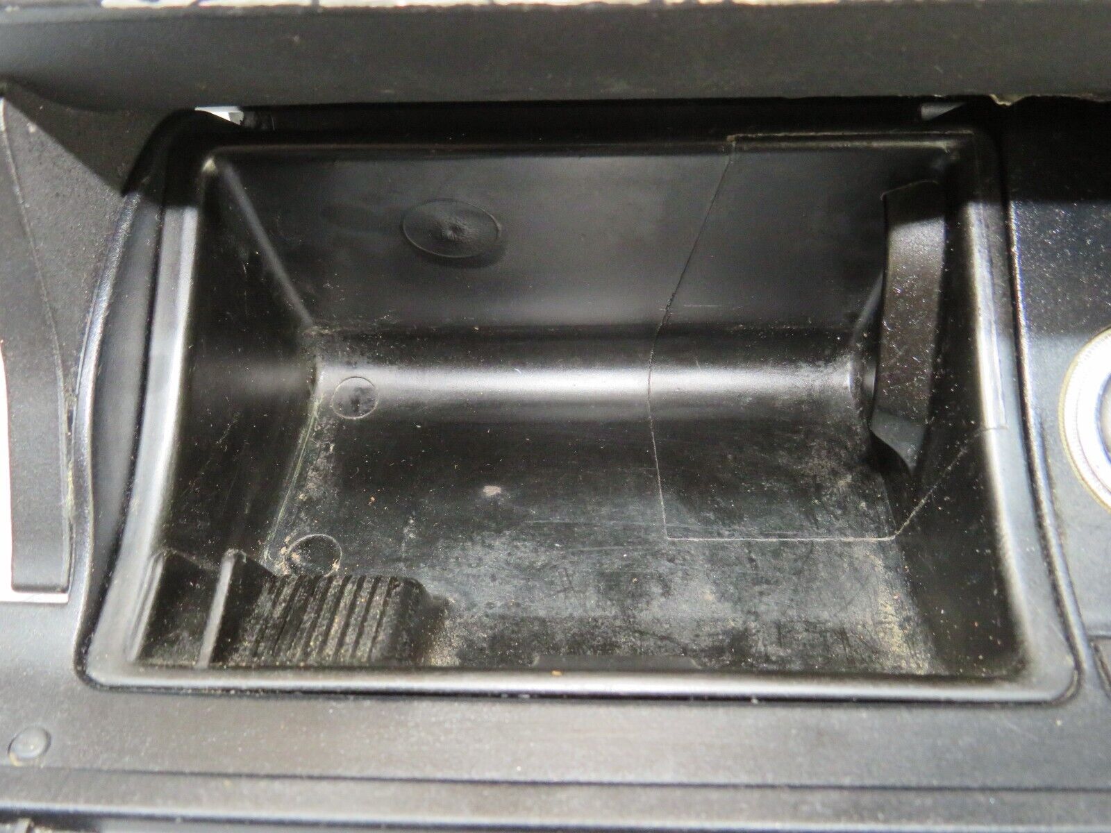 34933 Mercedes-Benz W210 320E Centre Console Ashtray Wood Finish