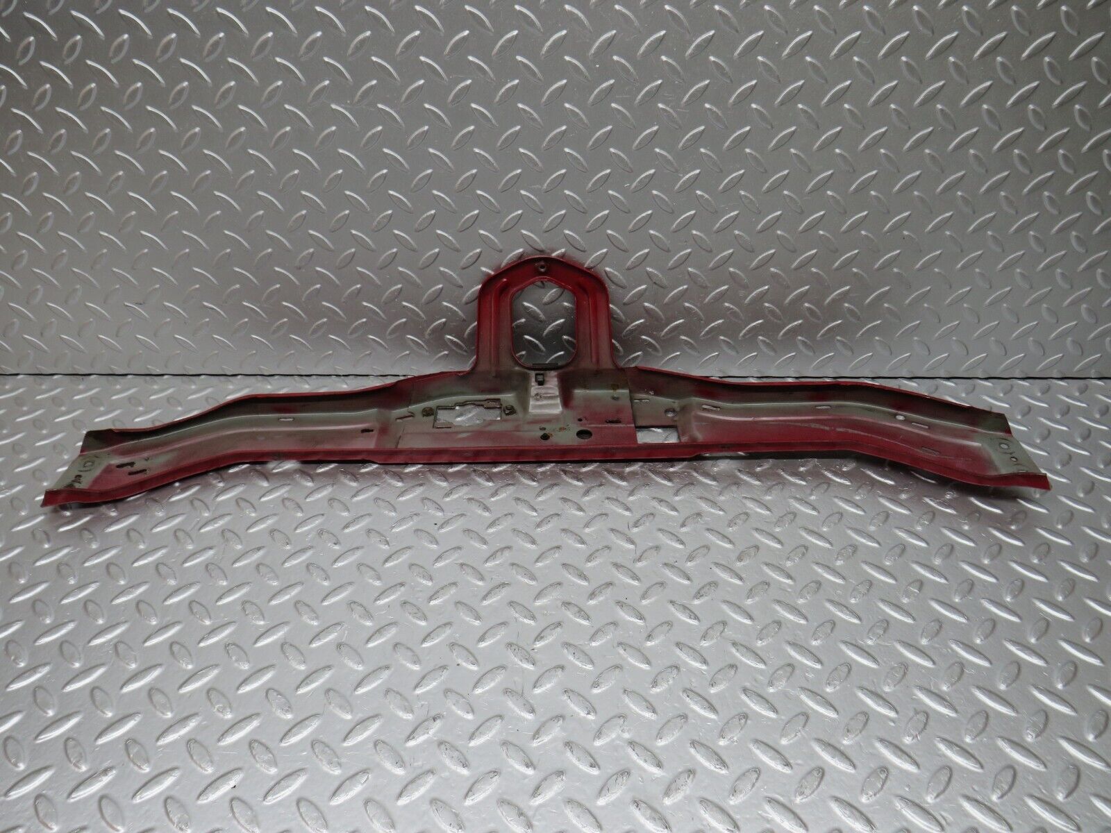 33345 Mercedes-Benz W202 C180 Bonnet Lock Carrier Panel