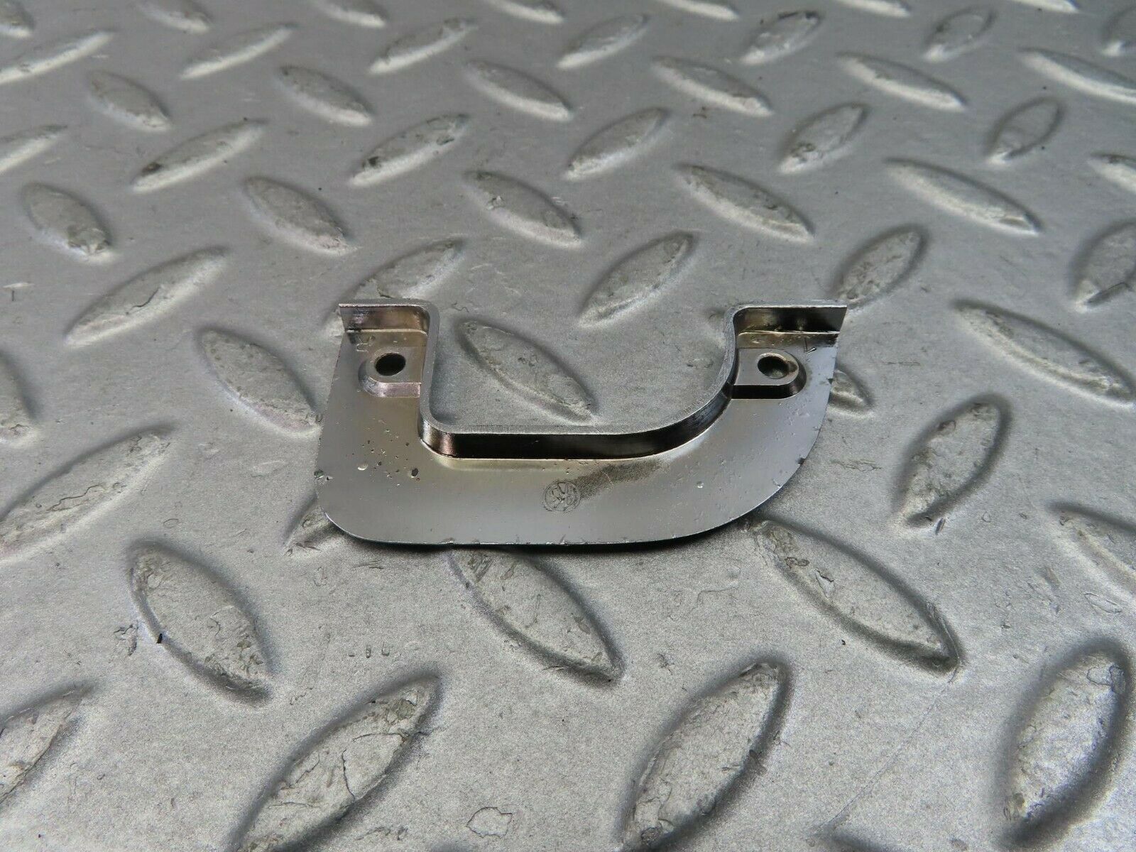 9055 Mercedes-Benz W115 Right Interior Chrome Door Latch Trim