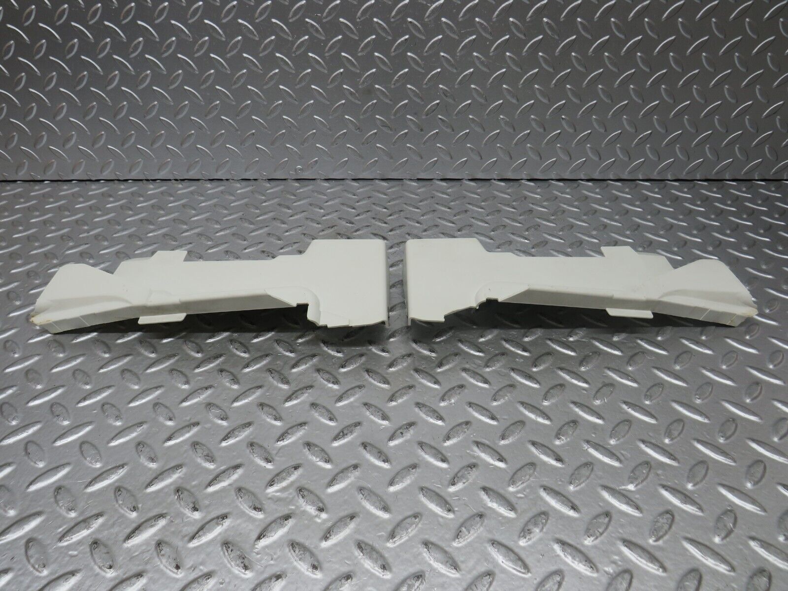 27507 Mercedes-Benz S124 300TE Fr. Door Lock Cover Pair 1247231808 1247231708