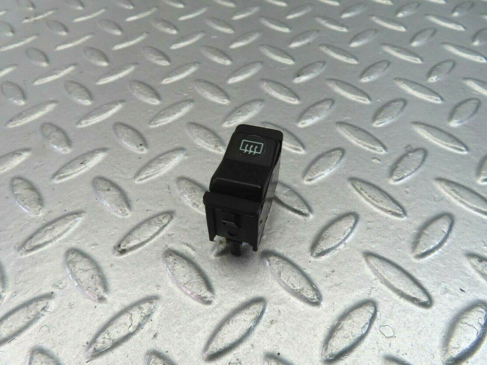 9925 Mercedes-Benz C123 230CE Coupe Rear Window Defroster Switch 0008206110