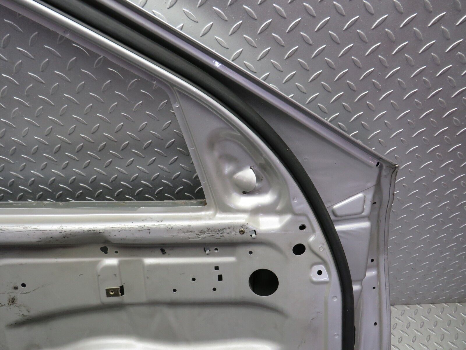 32289 Mercedes-Benz W220 S430 Front Left Door