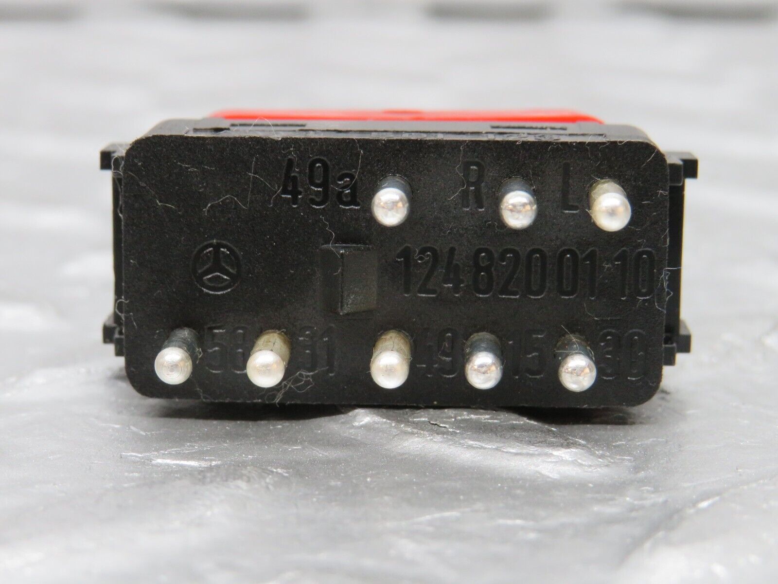 32402 Mercedes-Benz S124 300TE Hazard Warning Light Switch 1248200110