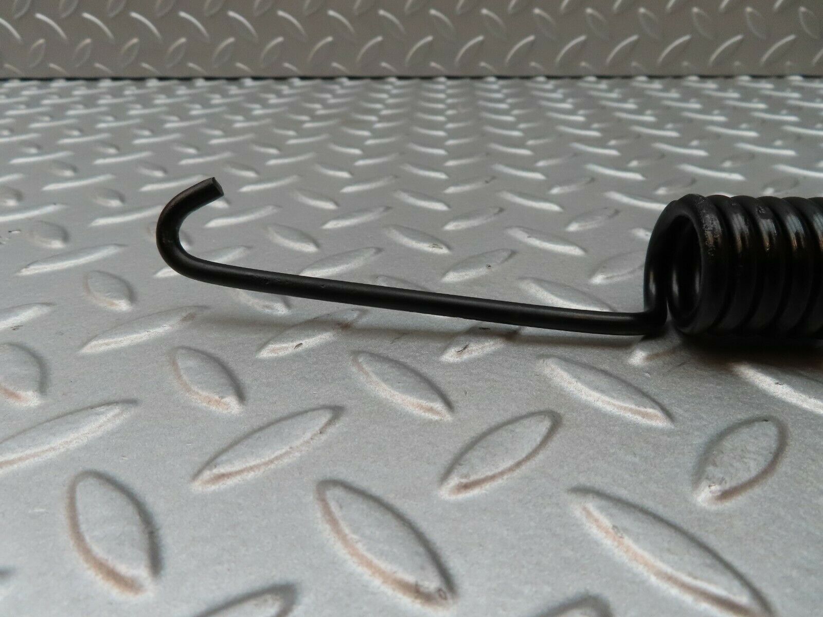 4567 Mercedes-Benz W108 280SE Bonnet Hinge Spring