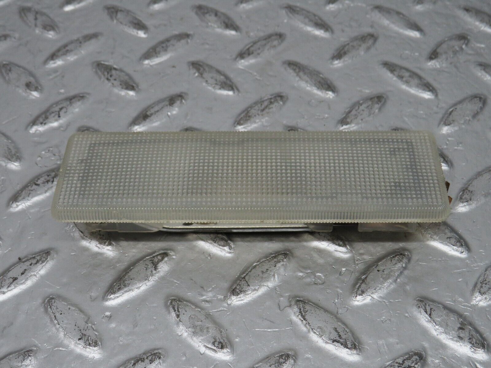 32396 Mercedes-Benz S124 300TE Wagon Rear Interior Dome Light 0018200601
